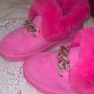 Pink fuzzy chain booties